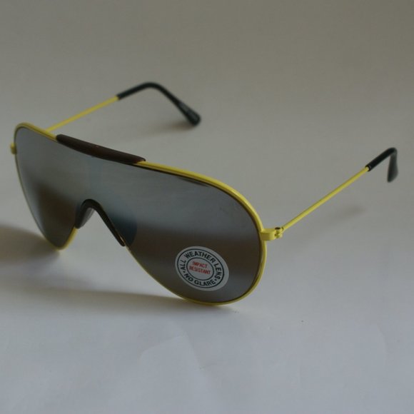 True Vintage Classic Sports Aviator all weather lens sunglasses - Picture 2 of 4